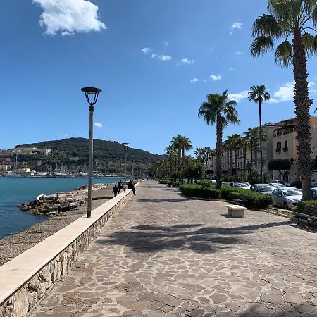 Casetta Blue House Gaeta Via Dell'Indipendenza ภายนอก รูปภาพ